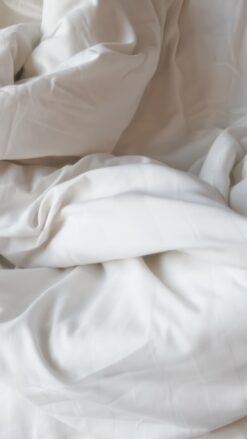 Hvidt sengelinned