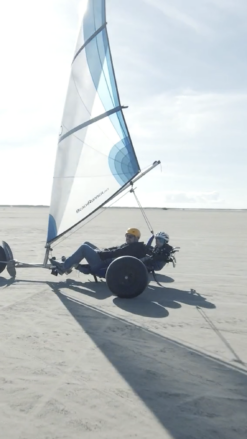 Strandsurfing 1 time 1 voksen og 1 barn sammen