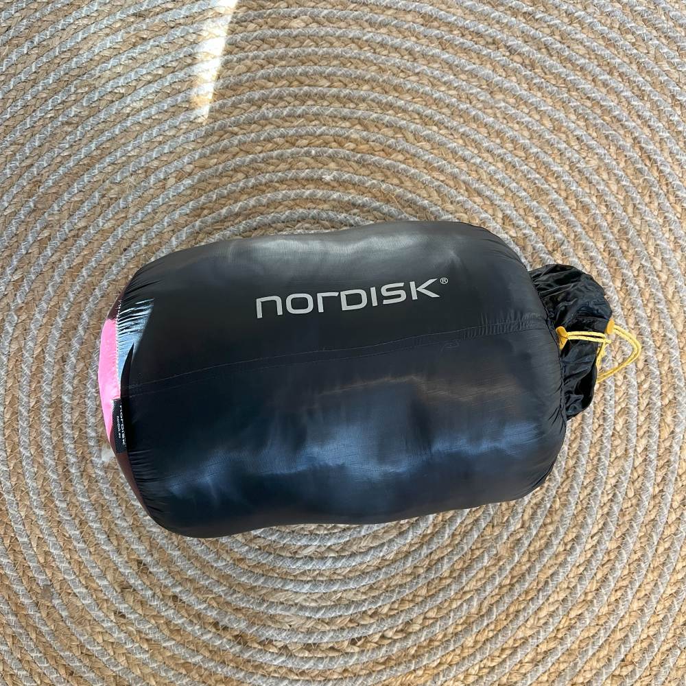 Sovepose fra Nordisk